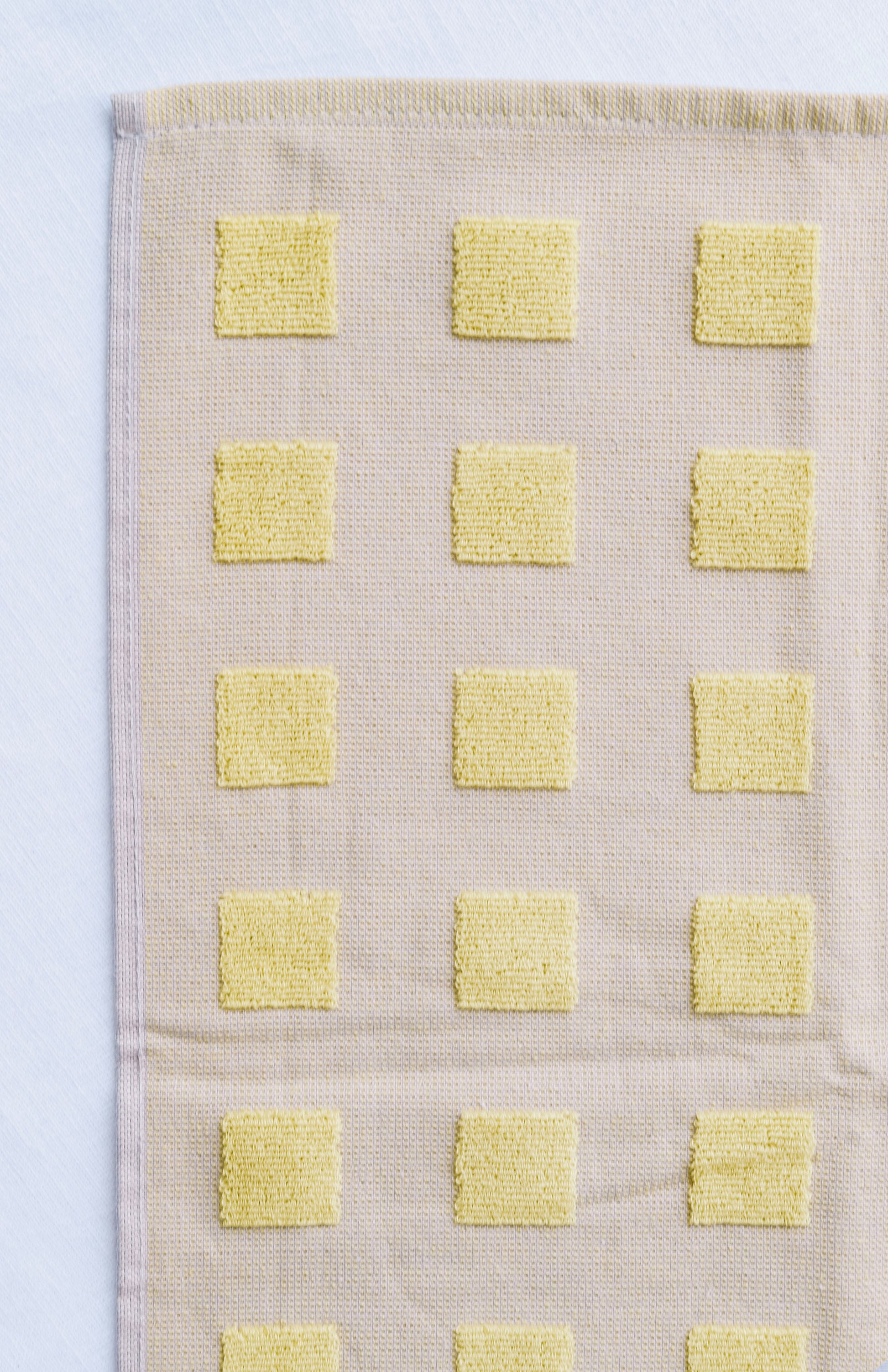 CHECKERED TERRY TEA TOWEL IN YELLOW