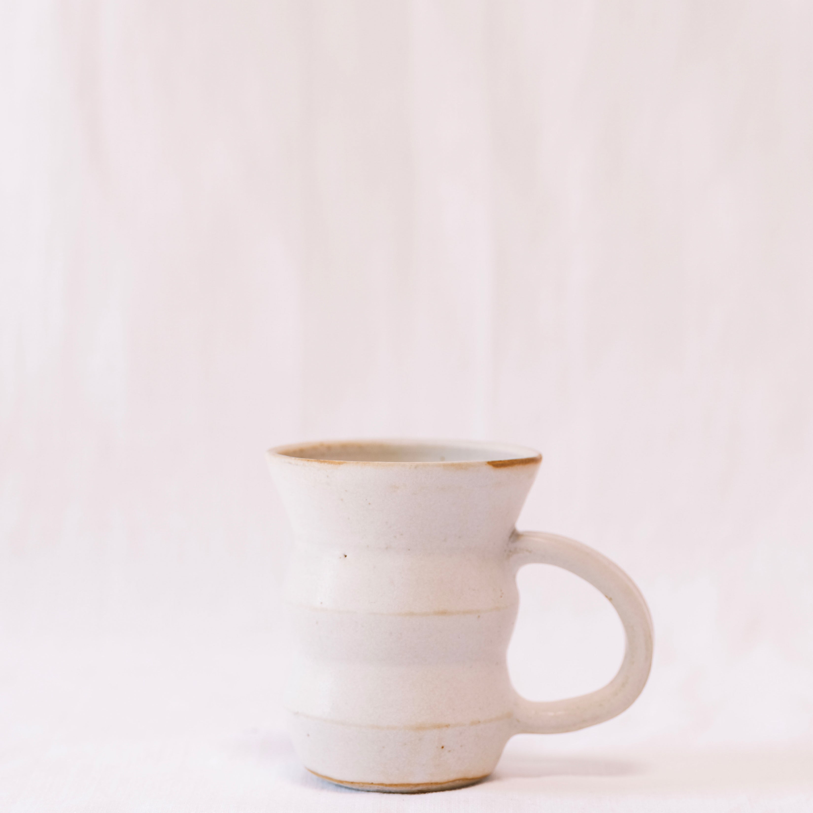 PYRAMID MUG