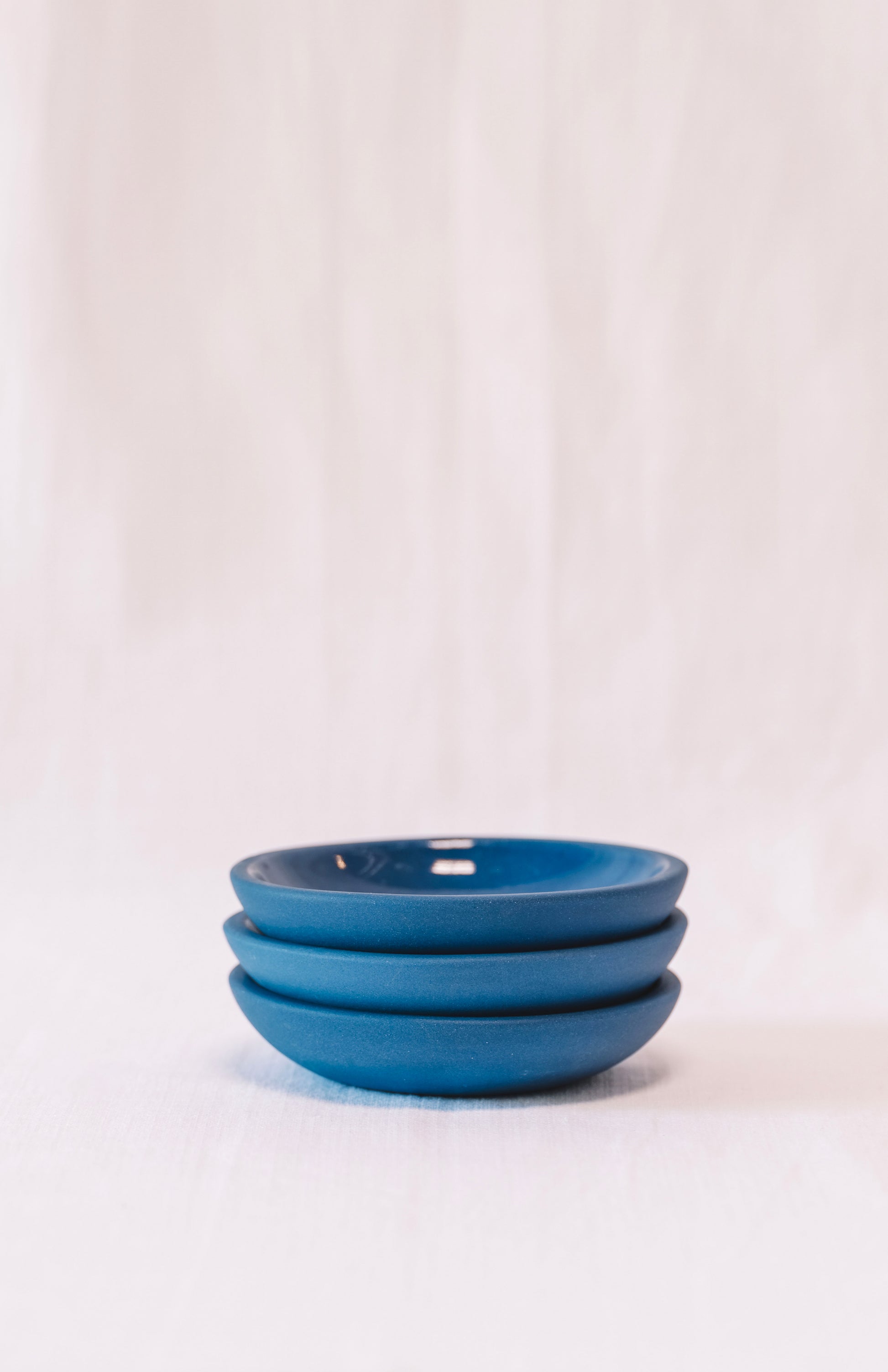 MINI CERAMIC DISH IN BLUE