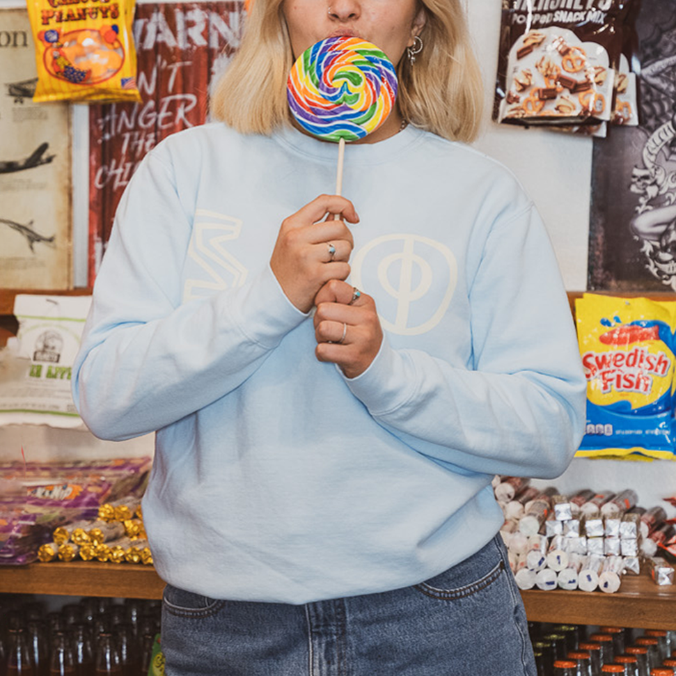 SLO SWEATSHIRT IN BABY BLUE