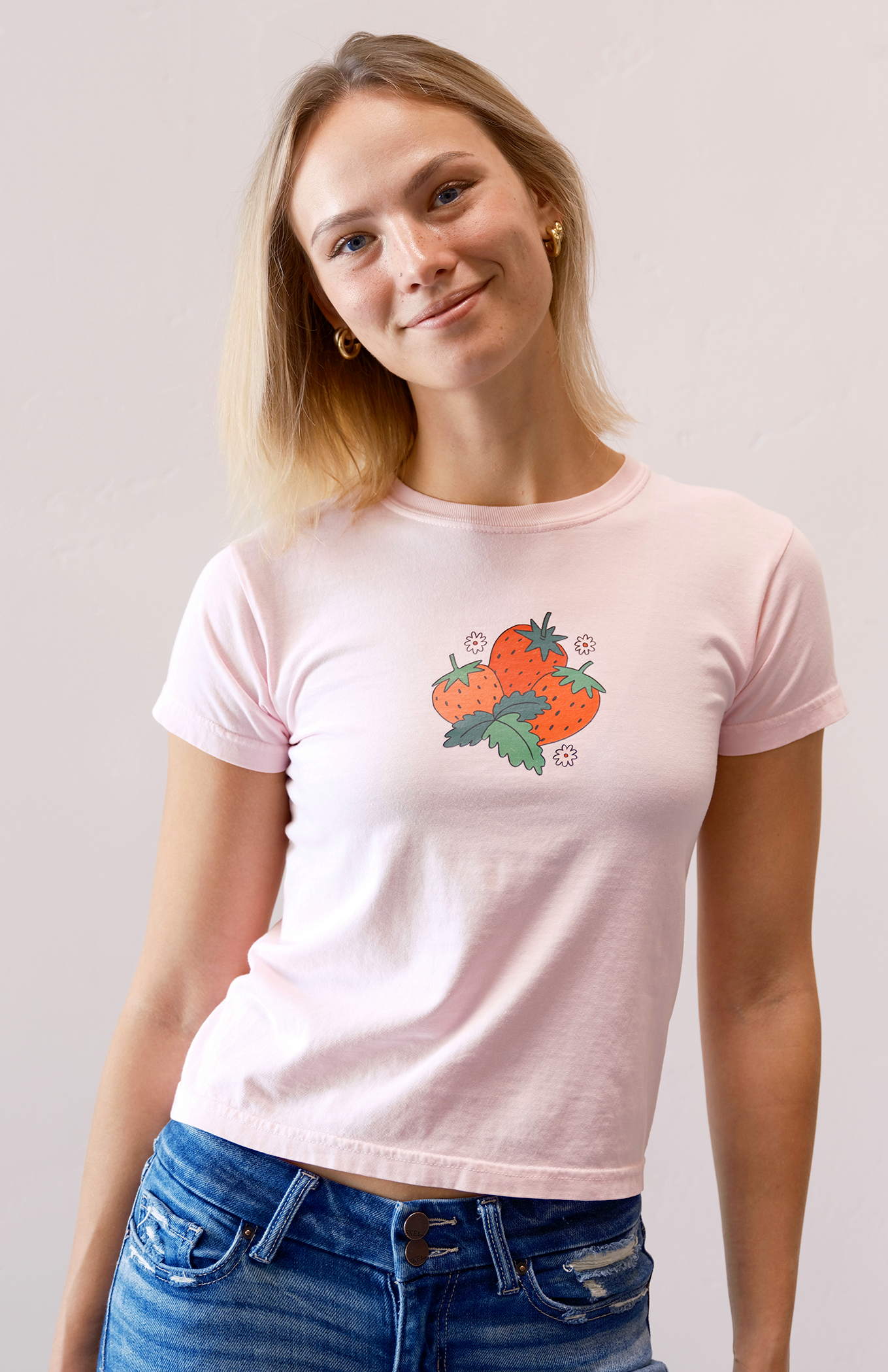 STRAWBERRY BABY TEE