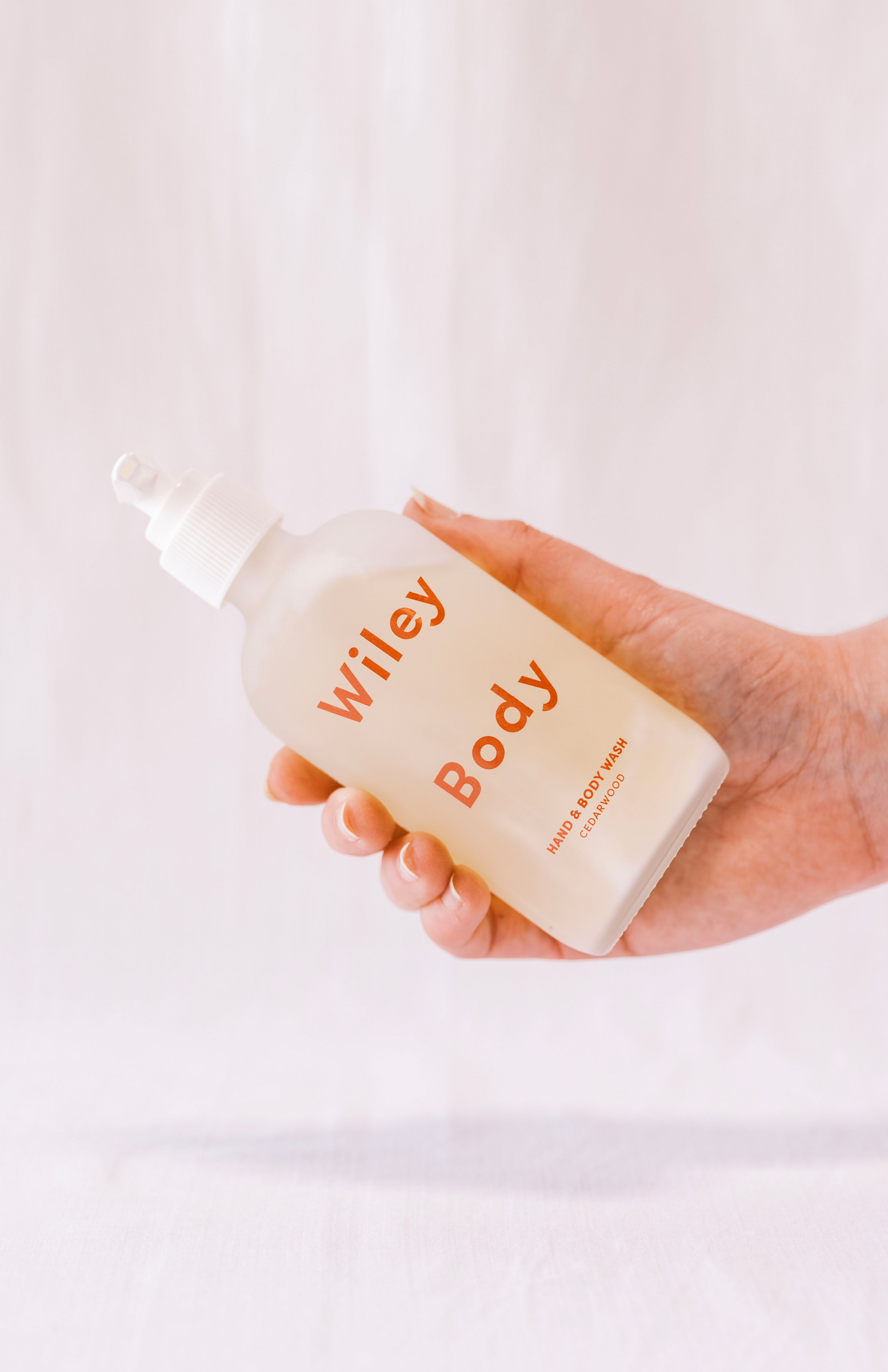 WILEY BODY HAND & BODY WASH