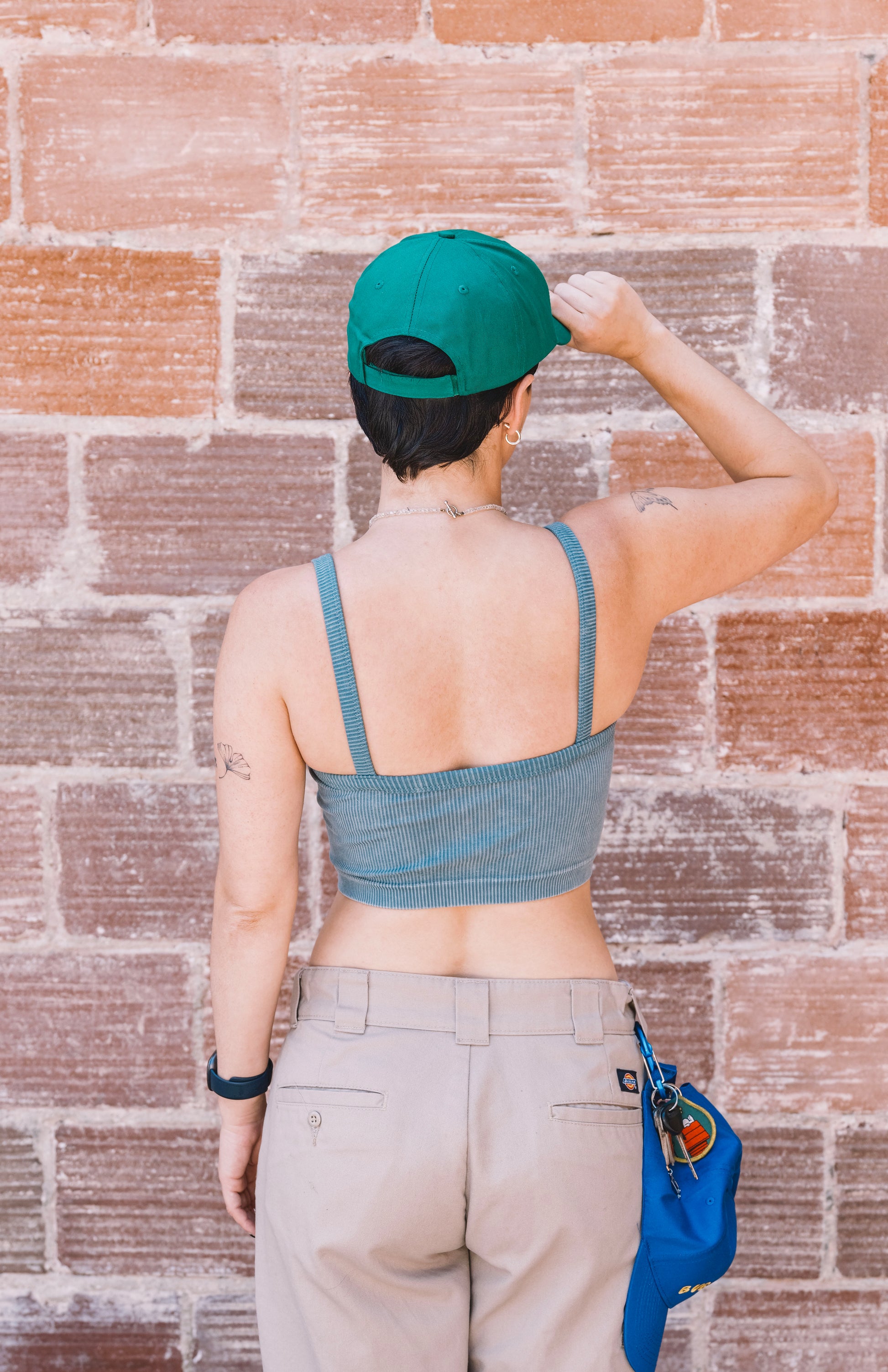 BUEN DIA HAT IN GREEN